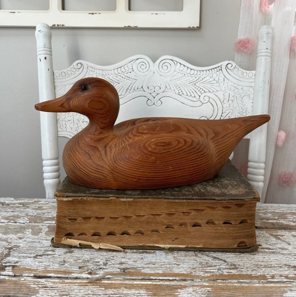 Wood Duck Decoy - Picture 1 of 3